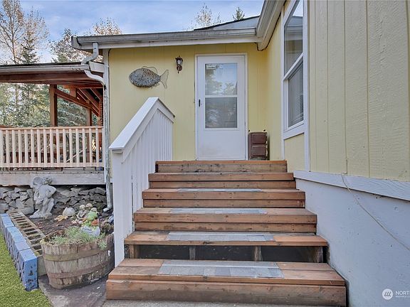 3rd image of 21314 131st Street Ct E