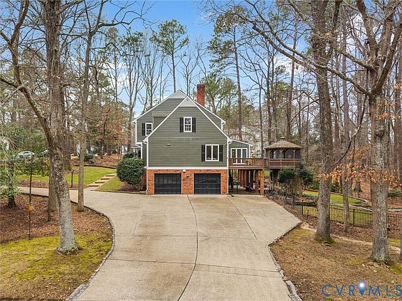 4th image of 10000 Ashbridge Pl