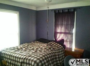 6908 Greenlee St, Fort Worth, TX 76112