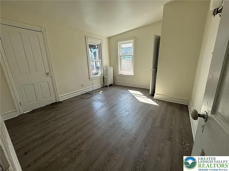 204 N 9th St #2 — Photo 8