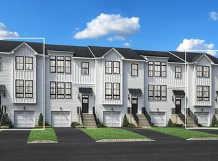 Madaket Elite Plan, Willows at Brookfield, Brookfield, CT 06804