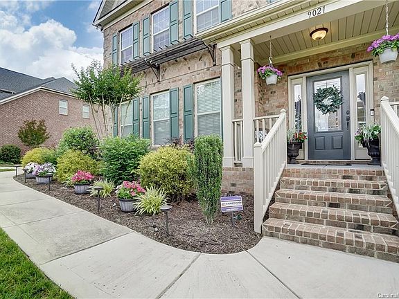 2nd image of 9021 Arnsberg Dr #167