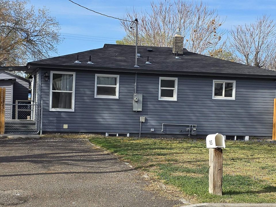1st image of 1925 Poplar Ave