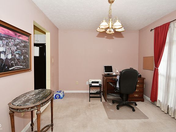 5th image of 2261 Goldeneye Cir