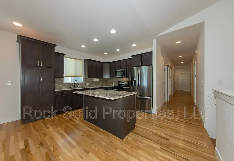 3519 Blue Feather Trl — Photo 7