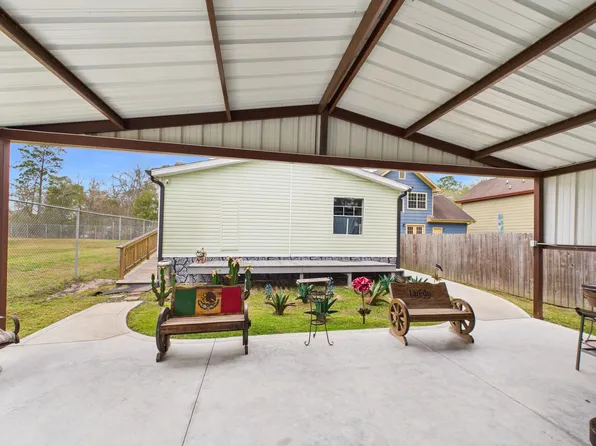 24249 Glory Ave, Porter, TX 77365