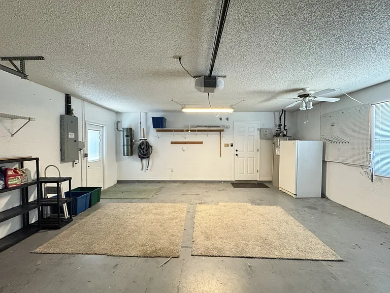 8442 Eldridge Rd — Photo 40
