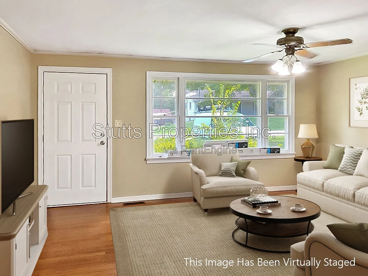 3 bed, 2.0 bath, 1370 sqft, $1,195 — Photo 2