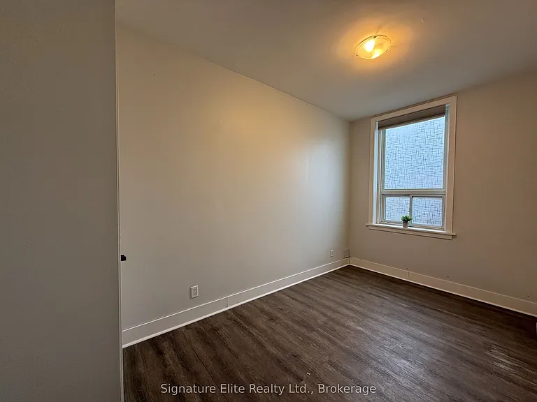 372 Darling St #2 — Photo 7