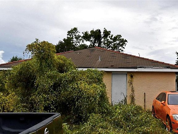 3rd image of 6025 Kuebel Dr
