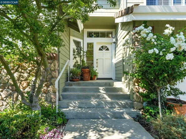 134 Tivoli Ln, Danville, CA 94506