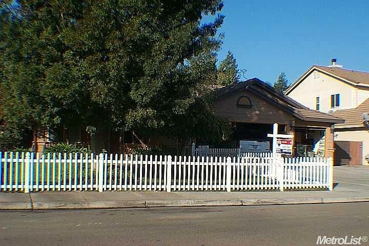 1st image of 5009 Stonedale Dr