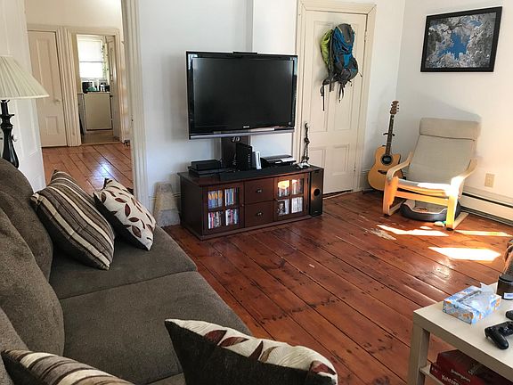 2nd image of 5 Garden St