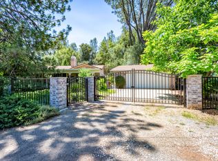 17693 Warwick Pl, Anderson, CA 96007