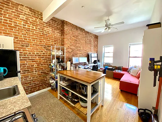 Rented by Corcoran | media 14