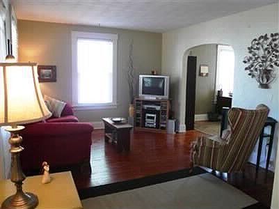 5th image of 4903 Laurel Ave