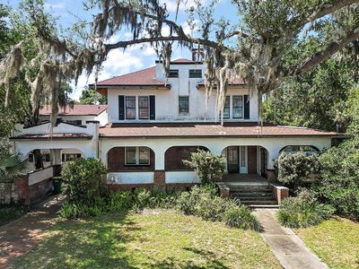 406 E Orange Ave, Eustis, FL, 32726