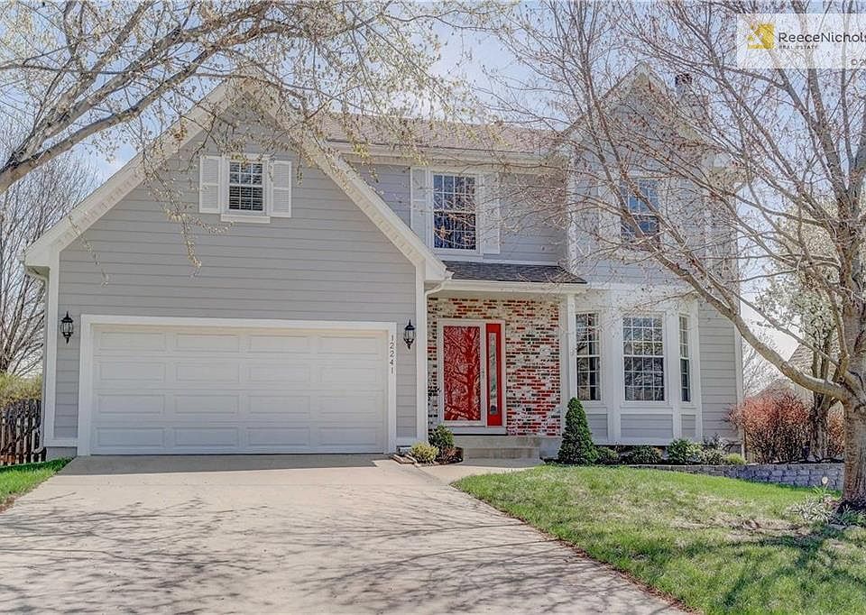 Beautiful Move In Ready Home!
