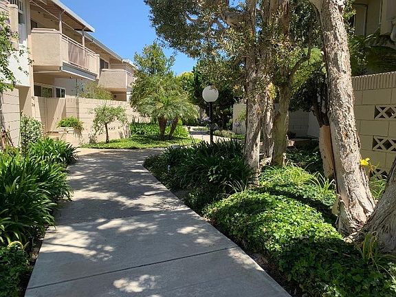 2nd image of 3220 Merrill Dr APT 9