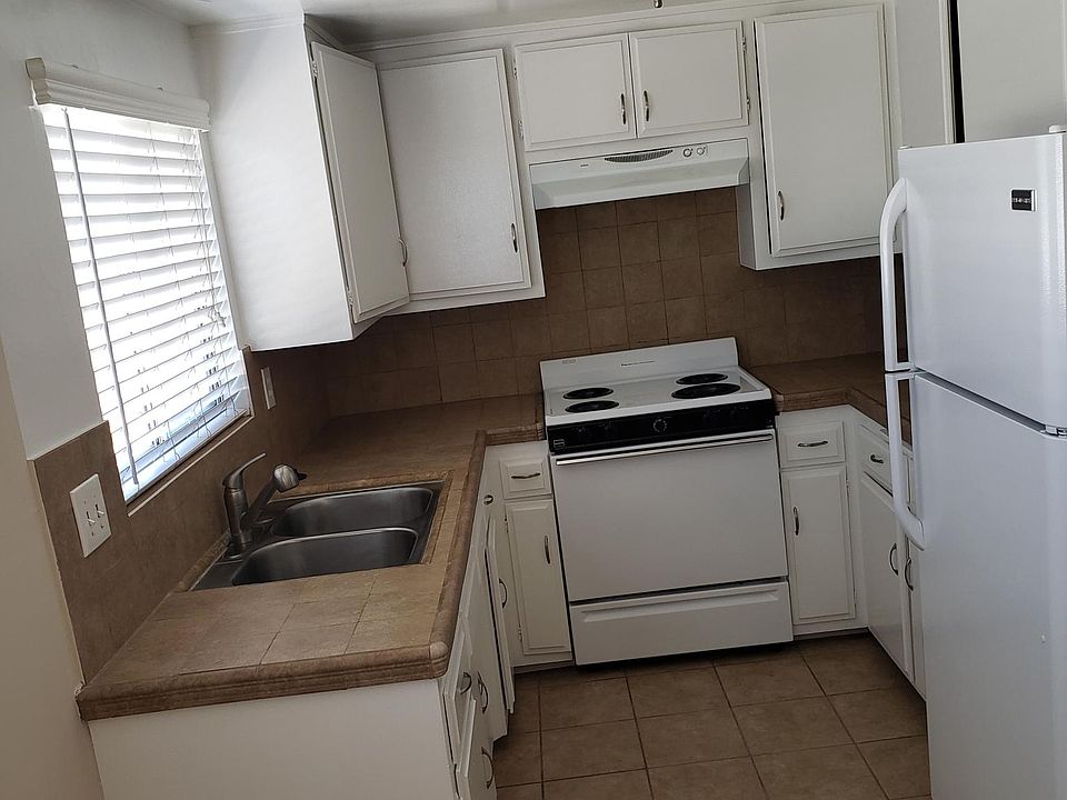 1st image of 23714 Arlington Ave #0