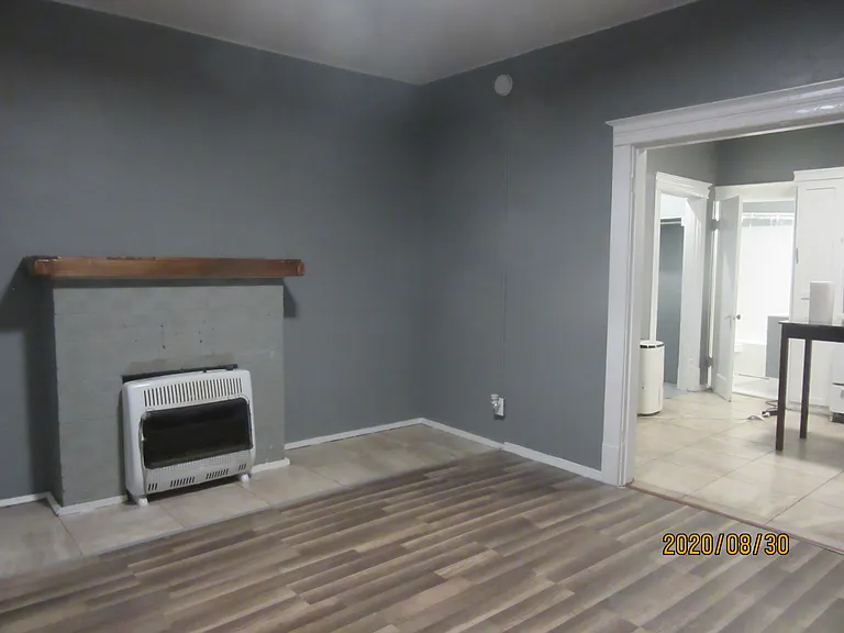 316 Hazel St #B — Photo 6