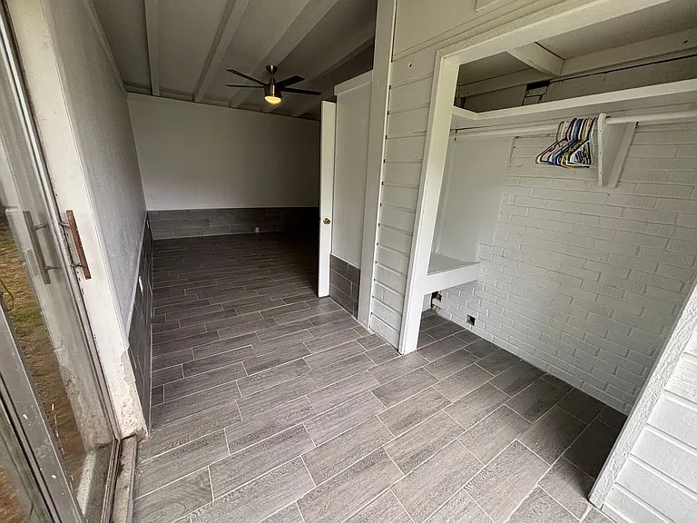 175 Niver St — Photo 17