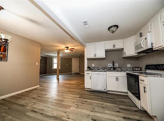 3rd image of 2715 N 37th St