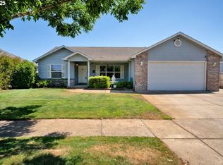 5970 Saint Helena St, Eugene, OR 97402