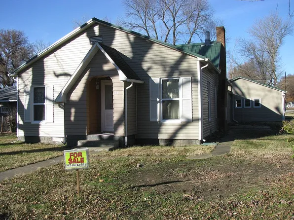 441 E 24th St, Pittsburg, KS 66762