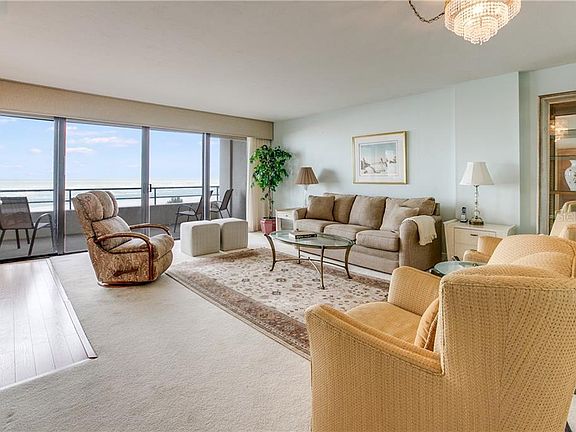 5th image of 5300 Ocean Blvd APT 802