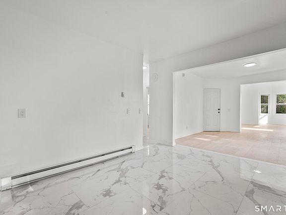 5th image of 75 Walnut Street