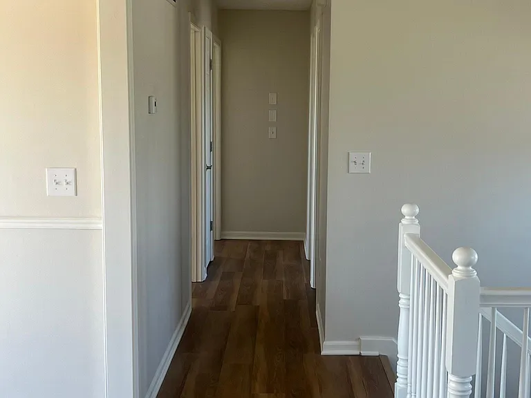 1407 Spruce Dr — Photo 8