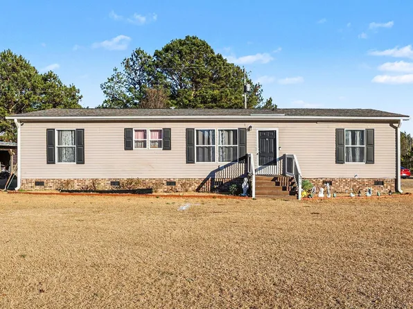 375 Camelia Rd, Benson, NC 27504