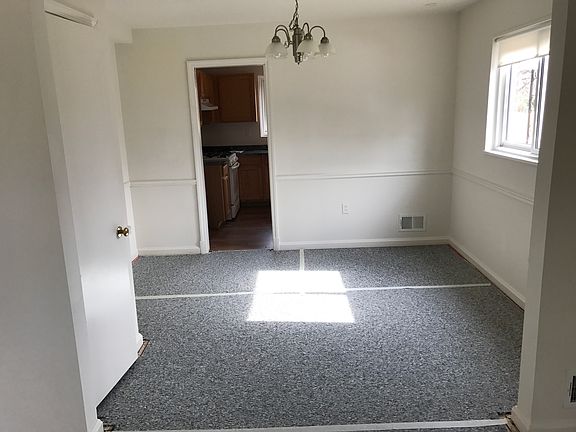 Living room before carpet install