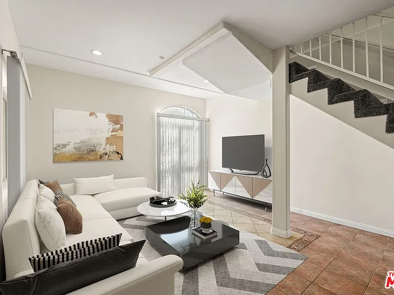 1201 Viola Ave #104 — Photo 5