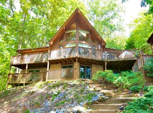 104 Elm Ct, Moneta, VA 24121