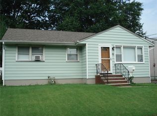 95 1st Ave, Port Reading, NJ