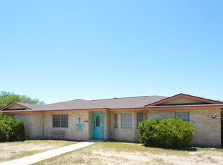 300 Enchanted Way, Del Rio, TX 78840