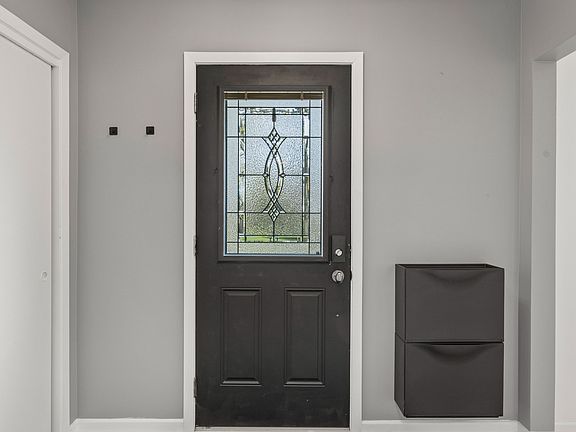 3rd image of 52 Key Hill Rd