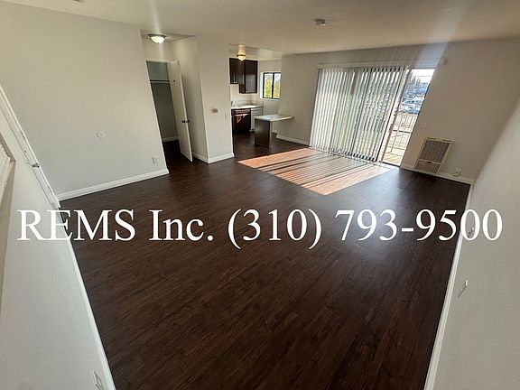 2nd image of 860 W 165th Pl APT 102