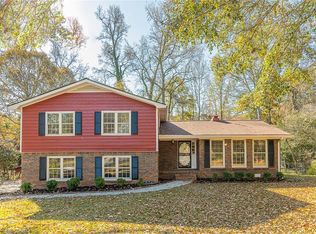 2073 Dutchess Rd, Lithia Springs, GA 30122