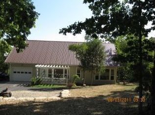 67 Turnridge Dr, Reeds Spring, MO 65737