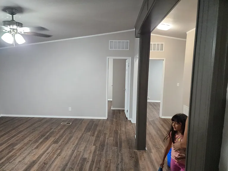 640 Houston St — Photo 11