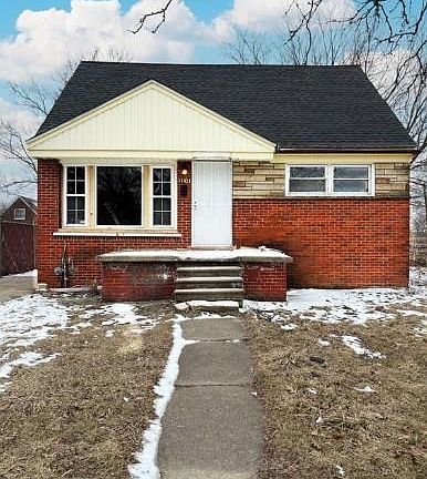 2nd image of 11421 Sorrento St