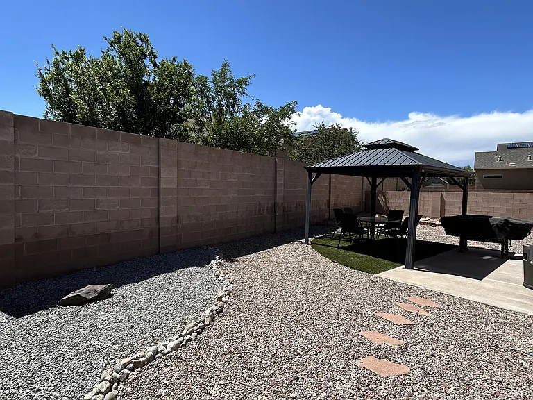 835 Kipuka Dr NW — Photo 28