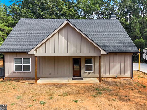 3rd image of 106 Hodges Farm Rd