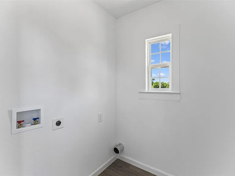 255 Foothill Rd — Photo 19
