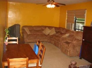 7368 Springfield Blvd, Oakland Gardens, NY 11364