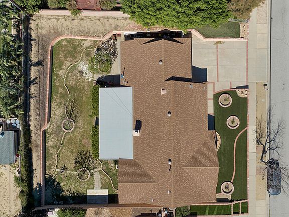 3rd image of 3493 Amarillo Ave