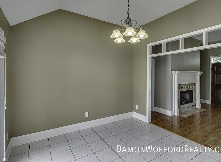131 Hunters Row — Photo 20